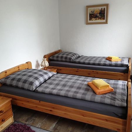 Kottmarschenke - Gaestezimmer Und Ferienwohnung Am Kottmar Exteriör bild