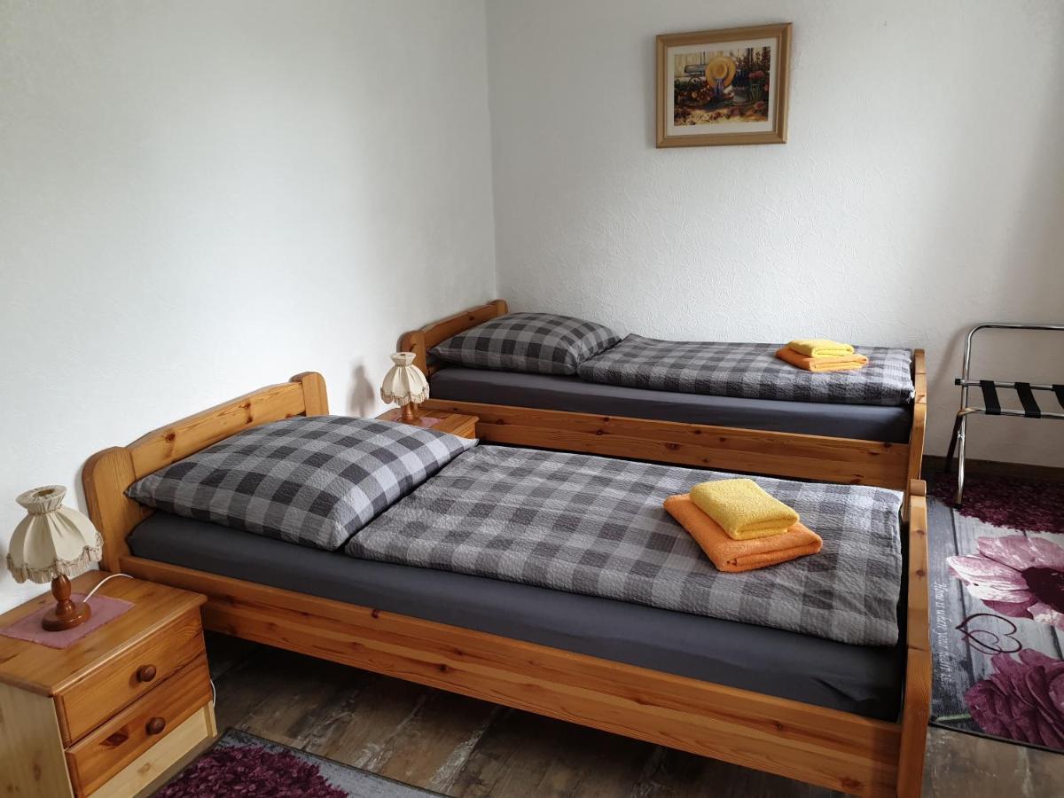 Kottmarschenke - Gaestezimmer Und Ferienwohnung Am Kottmar Exteriör bild